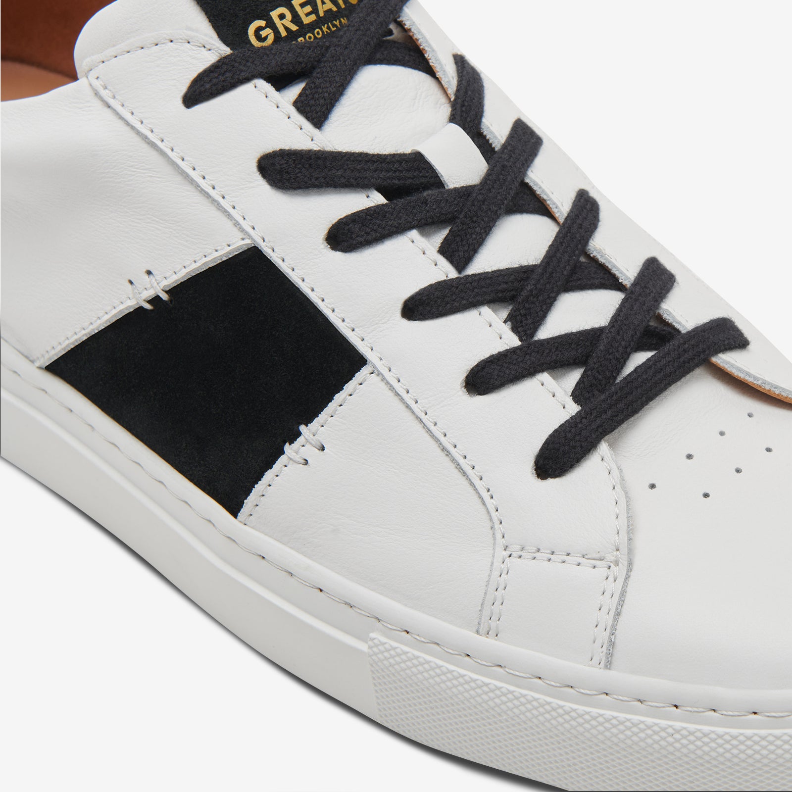 Greats - The Royale 2.0 - White/Black - Men's Shoe – GREATS